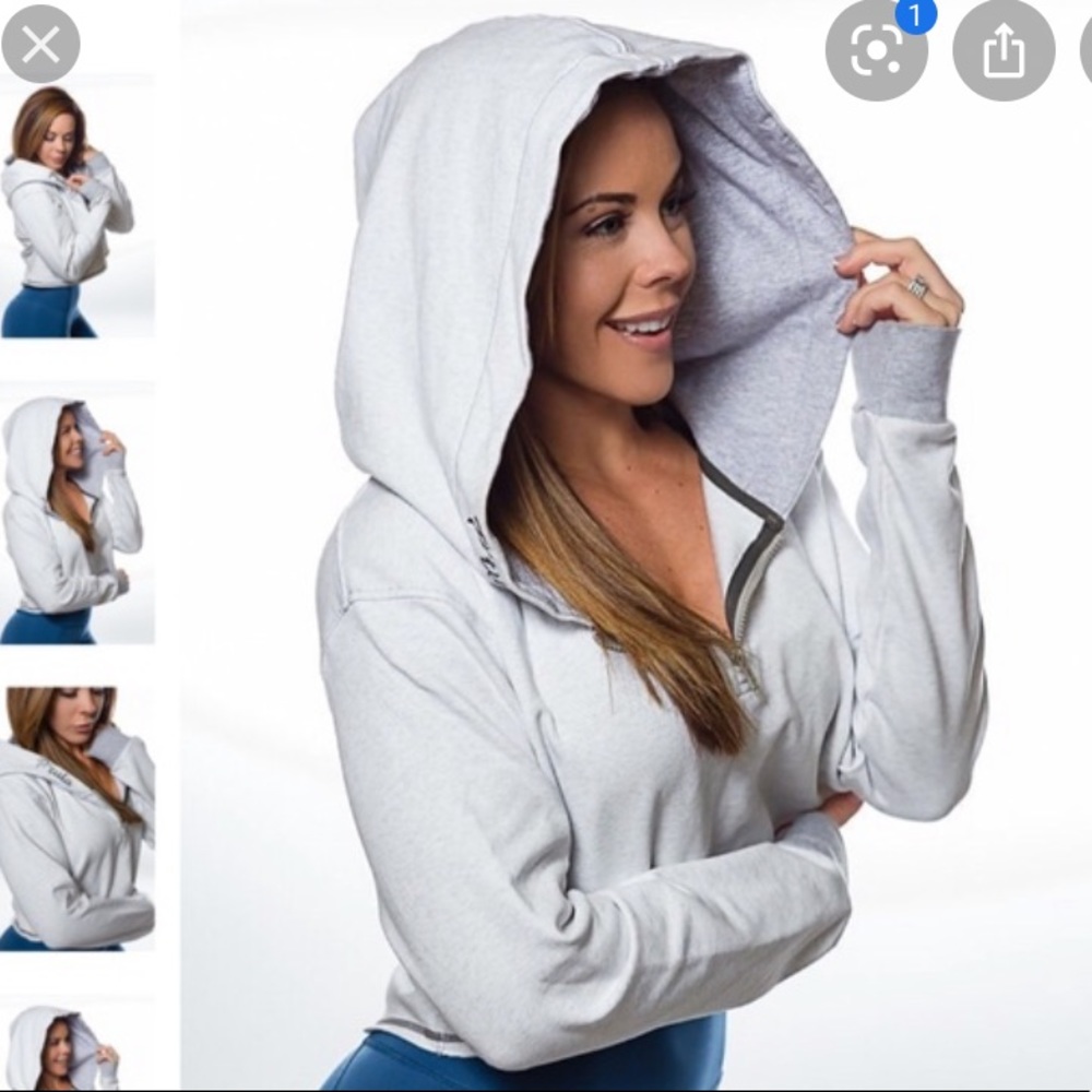 P’tula Eva Crop hoodie